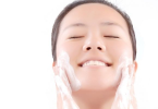 秋天皮肤干燥怎么办 如何补水保湿