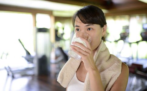 女人换季时节怎么防过敏 做好这六点