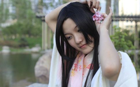 女人三十皮肤松弛 推荐三个保养秘方