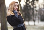 女性怎么进行外阴冲洗