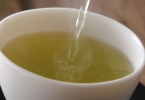 夏季补阳宜喝些虾米茶
