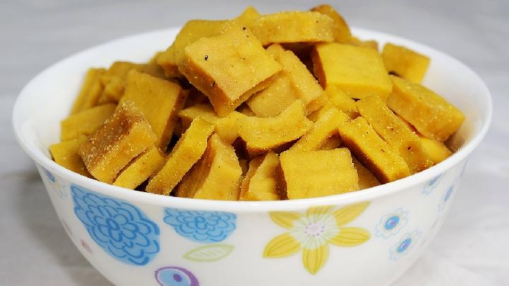 女人更年期年龄是多少？女人更年期保健应该注意什么？