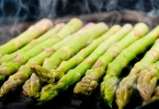 男人吃什么食物可以补肾？补肾这些坚果是佳品