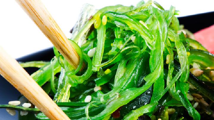 吃什么可以淡化色斑？能够淡化色斑的食疗方有哪些？