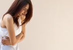 女性外阴瘙痒有哪些特点? 女性外阴瘙痒对身体有什么反应?