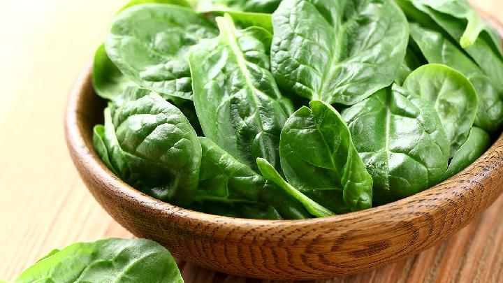 春季养生三字经乐起来睡足觉少吃酸