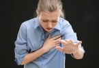如何知道乳腺增生的两个步骤可以自己调查