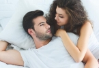爱抚是夫妻和谐性生活的必要条件! 夫妻性生活时还要注意这些事项