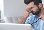 男人阴囊为何会潮湿 阴囊潮湿与前列腺炎有关吗