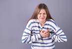 奶水过多的新妈妈易得乳腺炎