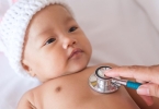 孩子胆小很有可能是由于保护过度 孩子胆小该怎么办