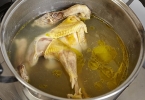 鸽子汤禁忌放什么调料？喝鸽子汤最好别吃羊肉