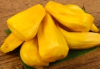 谁不适合吃菠萝蜜？菠萝蜜冷冻半年还能吃吗？