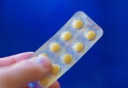 发高烧孩子可在家里医护吗？如何给孩子降温？