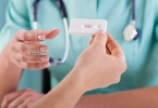 切勿过热的水清洗乳房 乳房保健小细节