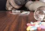 下腹右侧刺痛像针扎一样,位置很靠下怎么回事怎么办