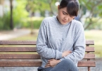 胃疼左侧乳房胀痛恶心