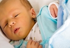 母乳性黄疸该怎样治疗呢?