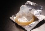 带上安全套是不是就没有疾病了