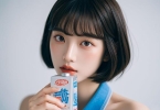 牛奶能倒入开水吗