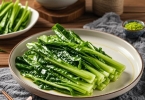 冰箱把青菜冻了还能吃吗
