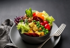 轻断食一天是吃什么，如何在一天的进食窗口内摄入健康食物？