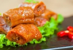 烤肉拌饭的肉是鸡肉吗