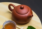 六堡茶是寒性还是温性？体质偏寒/热都能喝