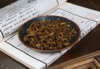 猛撞18黄芩片的功效与主治包含哪些内容？（临床推荐治疗用途解读）