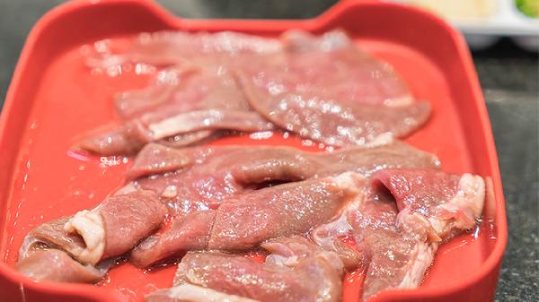 猪肉和羊肉能一起吃吗