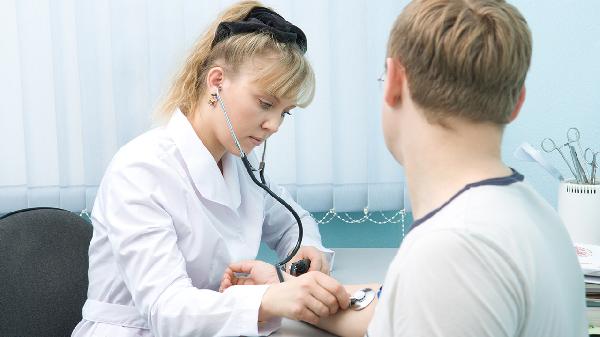 低血压是贫血引起的吗