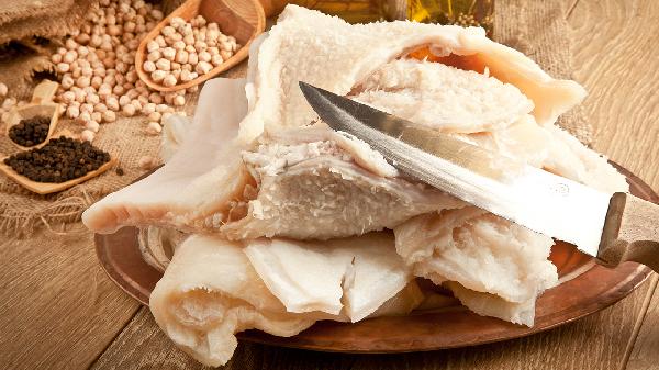 “一个猪肚十副药”是真的吗？常吃猪肚的好处及适合人群