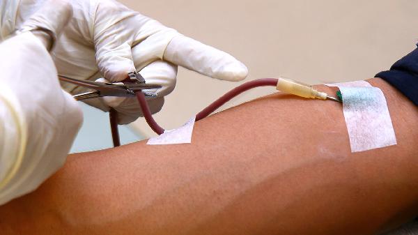 医生告诫：降脂药不是晚上吃就对！很多人吃错，血脂反而升高