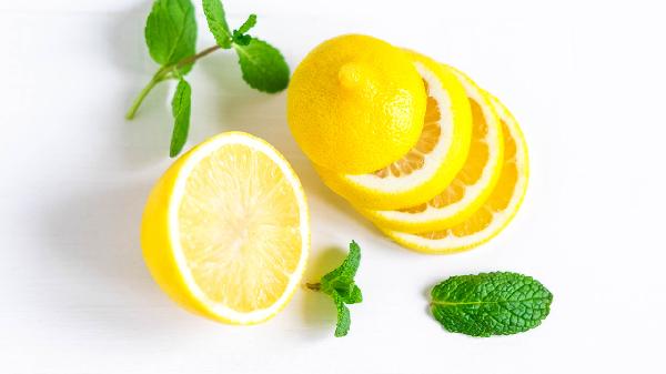 新鲜柠檬的食用方法