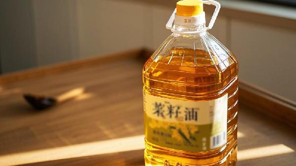 “菜籽油致癌”？真相曝光！90%家庭可能被谣言误导，专家紧急辟谣！