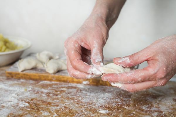 冻饺子皮怎么和面不破