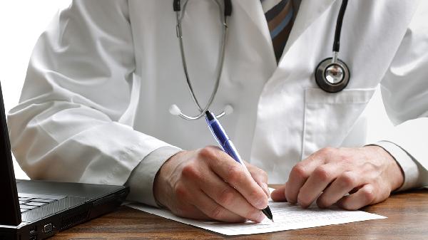 尿蛋白增高是什么病