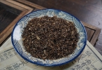 伸筋藤就是伸筋草吗 药材市场常见的冒充手法