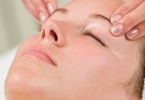 卸妆用化妆棉还是洗脸巾