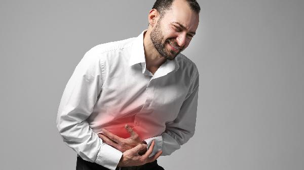 男性下腹痛什么原因造成的