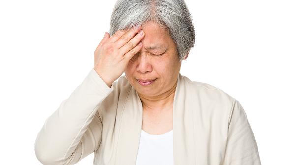 老人经常感冒怎么回事