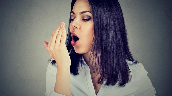 早起口苦，口臭正常吗？提醒：别忽视！快看看原因