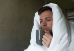 男人亲女人是什么心理？主动方和被动方感受不同吗