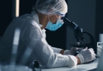 女人右腋窝下有痣，一生好运相随