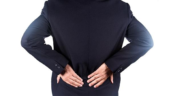 胸腔后背喘气疼是怎么回事