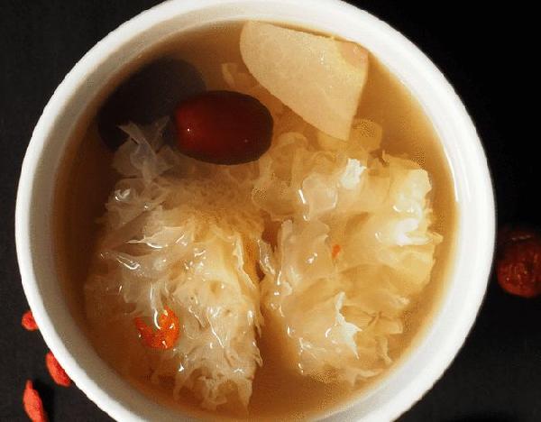 红枣枸杞泡酒怎么样