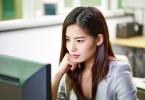 十八岁女生乳房多大算正常？青春期发育标准参考