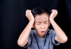 小孩肚痛呕吐什么原因