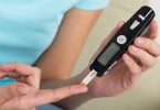空腹血糖飙到8.5mmol／L严重吗？医生：先别慌着吃药，不同人群的标准真不一样