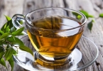绿茶是脑梗的“催化剂”？想要血管好，这2物谨慎食用